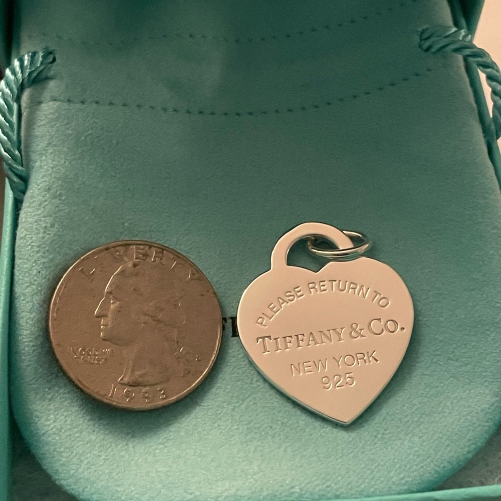 Tiffany & Co Return to Tiffany classic sterling silver large heart necklace